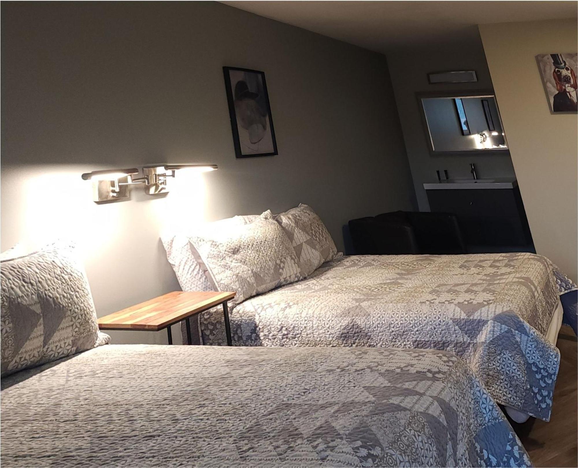 Hotel Lake Anna Glenora Extérieur photo